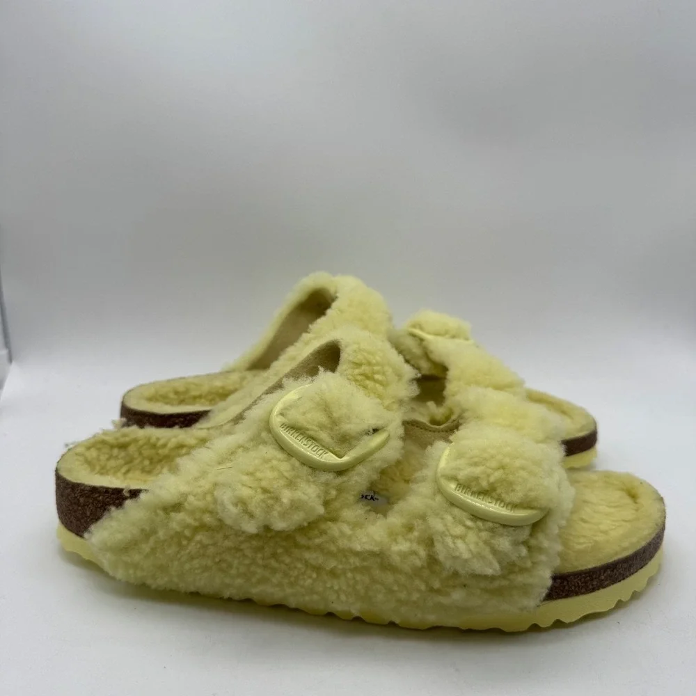 Birkenstock Arizona Big Buckle Shearling Sandals EU 39, US M 6 / W 8 Narrow